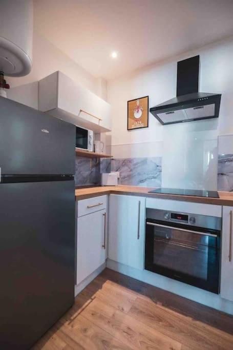 La Suite 7 Gite Urbain Charleville-Mézières المظهر الخارجي الصورة